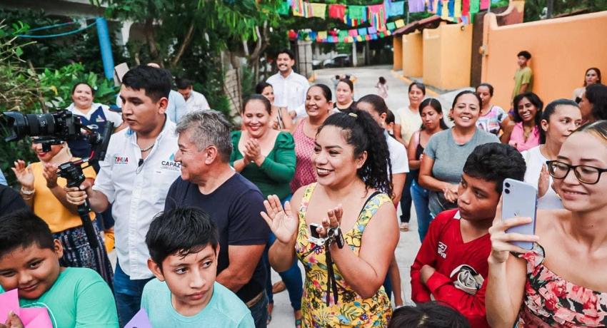 Gobierno de Jorge Sánchez Allec entrega nueva obras de pavimentación en San José Ixtapa