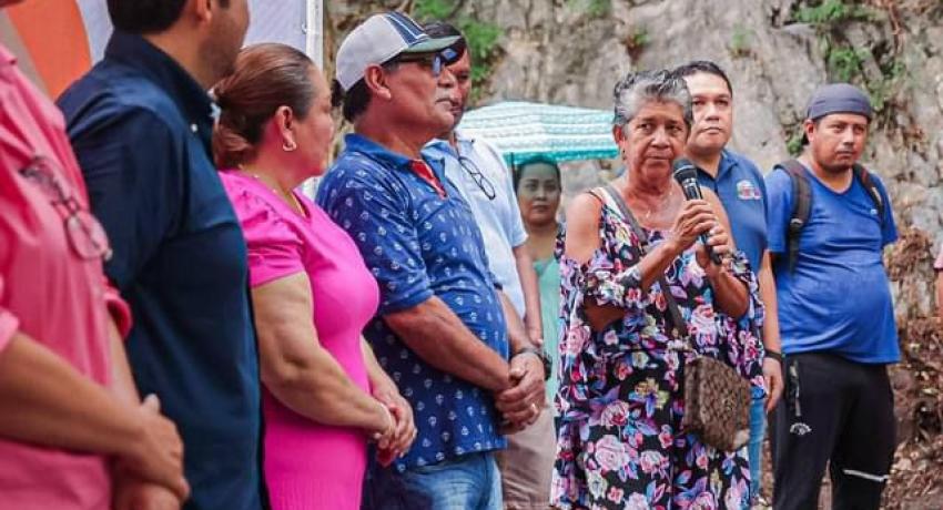 Jorge Sánchez Allec arranca obras en colonia La Noria.