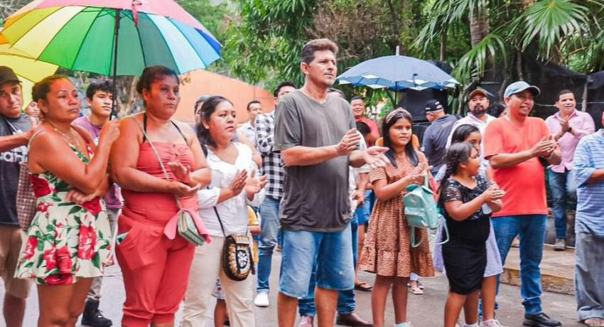 Jorge Sánchez Allec arranca obras en colonia La Noria.