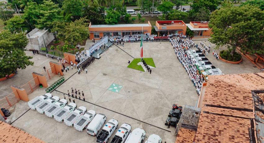 Presidenta Lizette Tapia Castro fortalece trabajo de áreas municipales con más equipamiento.