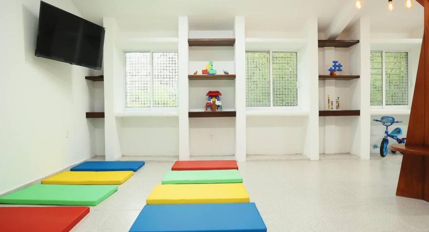 Presidenta Lizette Tapia Castro inaugura Guardería del DIF Zihuatanejo en Infonavit El Hujal.