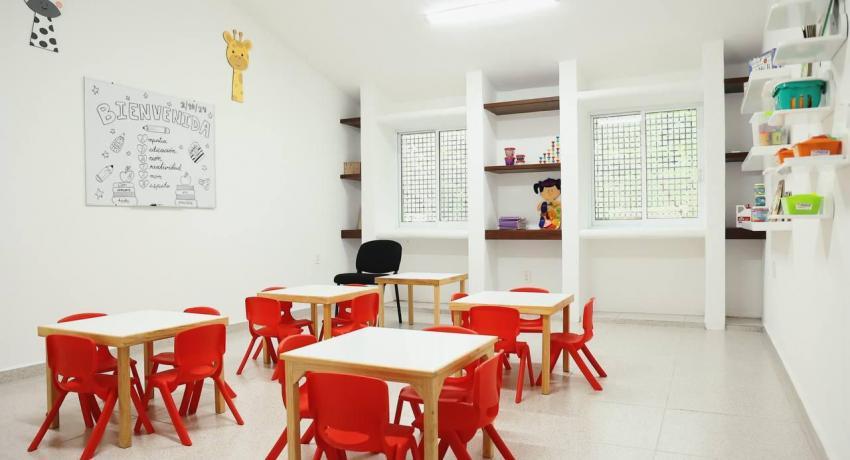 Presidenta Lizette Tapia Castro inaugura Guardería del DIF Zihuatanejo en Infonavit El Hujal.