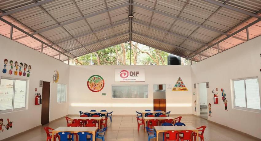 Presidenta Lizette Tapia Castro inaugura Guardería del DIF Zihuatanejo en Infonavit El Hujal.