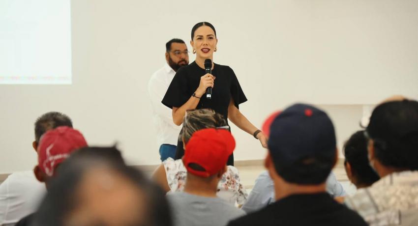 Más de 100 líderes de colonia reiteran su respaldo a la presidenta Lizette Tapia Castro.