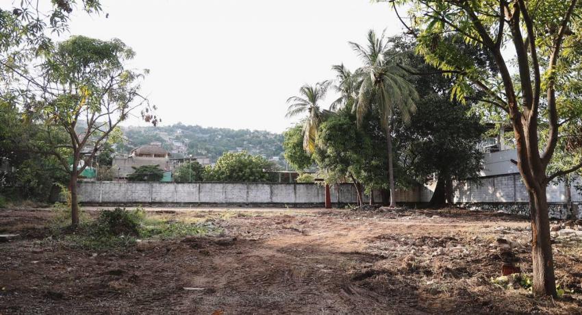 Presidenta Lizette Tapia Castro pone en marcha construcción de oficinas de Mejoramiento Urbano.