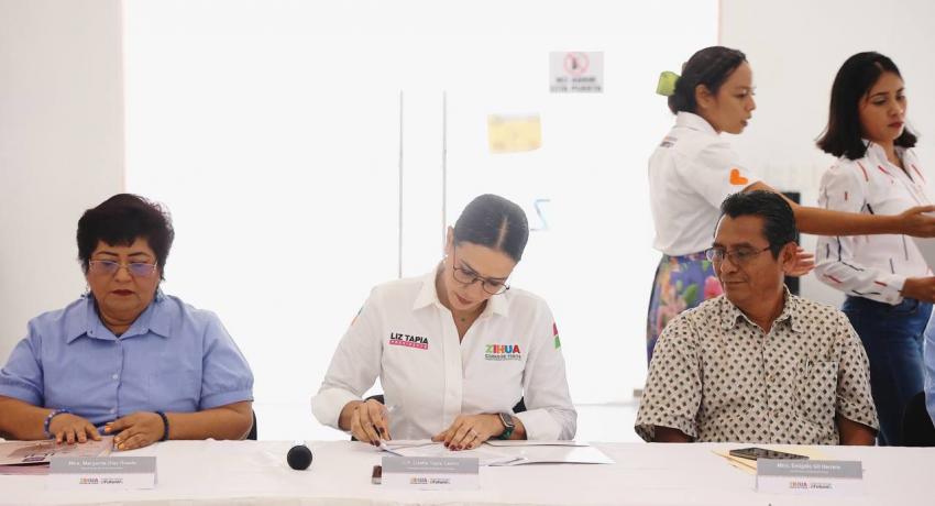 Gobierno de Lizette Tapia Castro garantiza el derecho a la educación, aporta maestros frente a grupo para 17 escuelas del municipio.