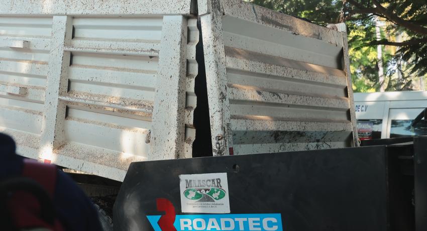 Presidenta Lizette Tapia Castro da inicio a reencapertamiento de carretera federal a la altura de la comunidad de La Salitrera.