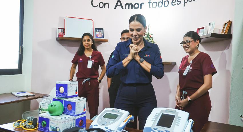 Presidenta Lizette Tapia Castro fortalece área de Terapia Física de la UMEM con nuevo equipo