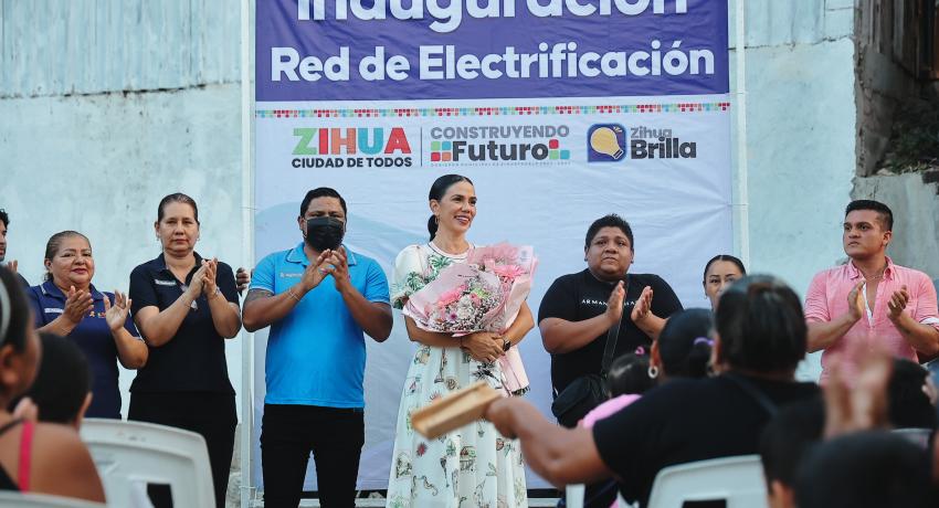 Gobierno de Zihuatanejo mejora la seguridad y movilidad en colonias Diamante y El Manantial