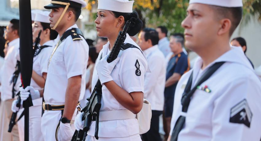 Encabeza Lizette Tapia Castro el festejo por el 72 aniversario del Municipio de Zihuatanejo de Azueta.