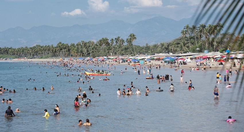 Un Zihuatanejo diferente, ordenado y limpio, resultado del trabajo de la administración que encabeza Lizette Tapia Castro. 