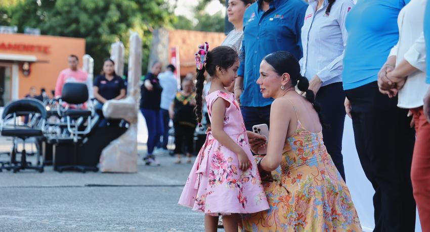 Gobierno de la presidenta Lizette Tapia impulsa el autoempleo con la 2da edición del programa Empléate