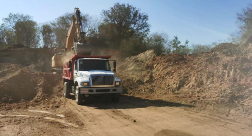 Gobierno Municipal de Zihuatanejo realiza rastreo de calles en colonias de Zihuatanejo.