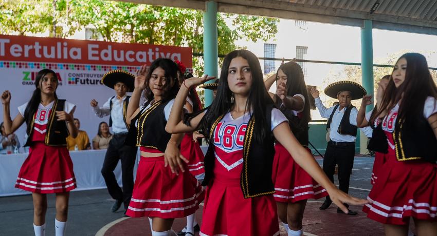 Inicia con éxito el Festival Brisa y Tradición en su 4a. edición