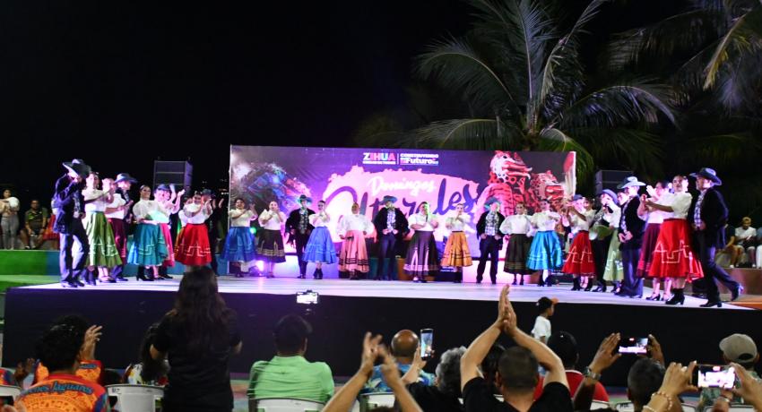 Fin de semana largo con eventos culturales, deportivos y gastronómicos en Zihuatanejo