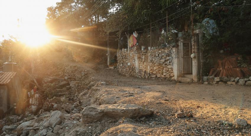 Colonias de muchos años ya se benefician de la obra pública.