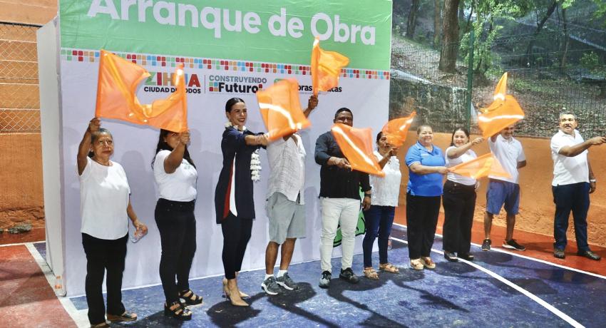 Los Amusgos se beneficia con andador y el rescate de un espacio público