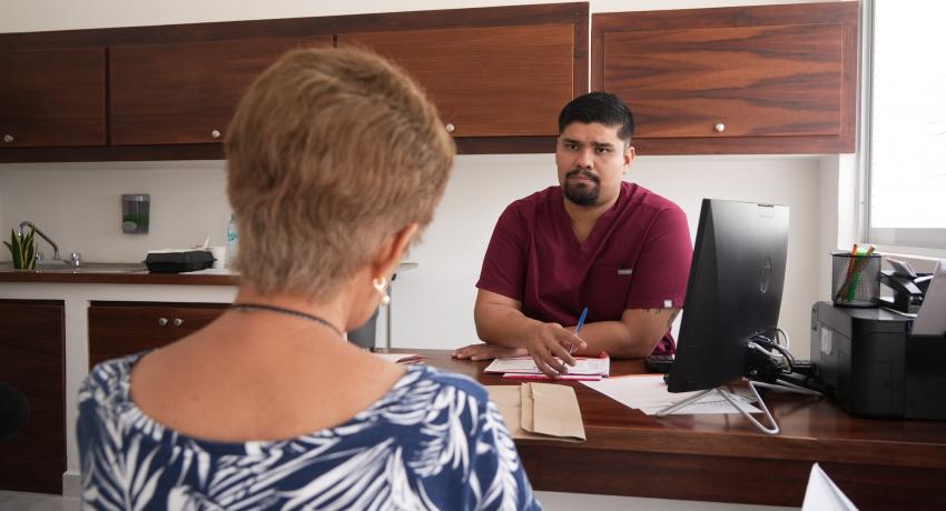 Inicia importante campaña de salud en beneficio de los zihuatanejenses