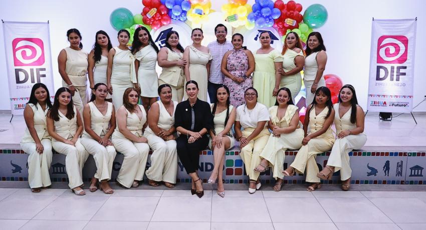 Clausura de cursos de las guarderías del DIF.
