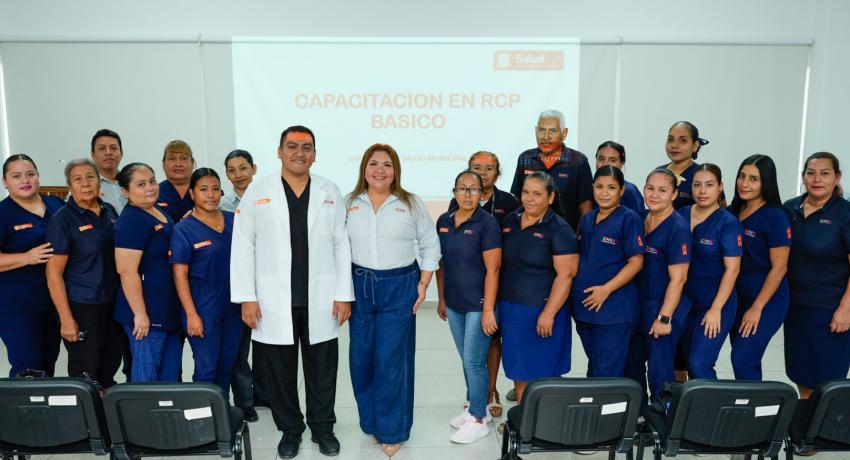 Se capacita al personal de las casas de salud de todo el municipio
