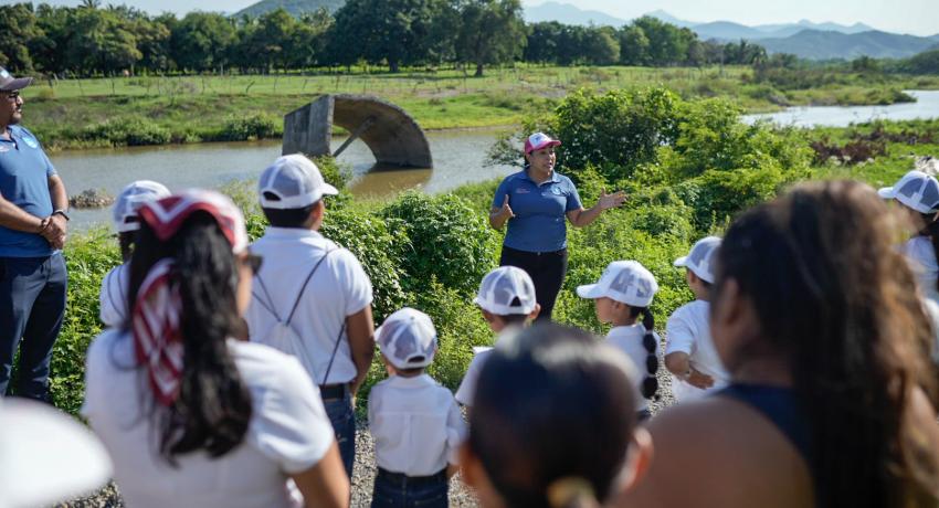 CAPAZ difunde la ruta del agua desde su extracción hasta los hogares del municipio.