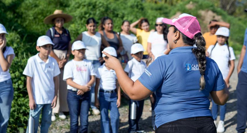 CAPAZ difunde la ruta del agua desde su extracción hasta los hogares del municipio.