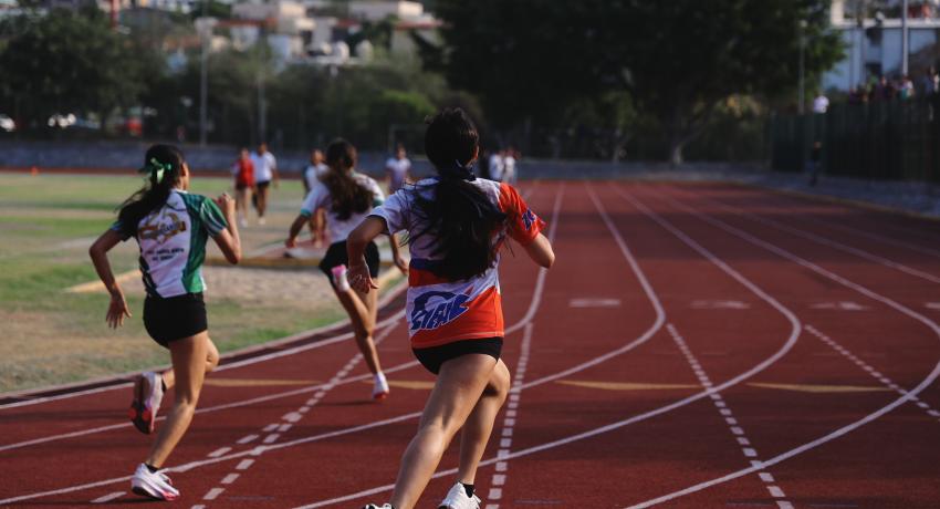 La Unidad Deportiva de Zihuatanejo cumple con el objetivo de brindar a las y los azuetenses un espacio para el esparcimiento, la actividad física y el cuidado de la salud